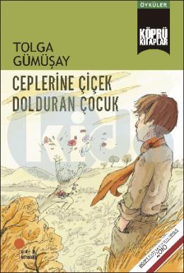 Ceplerine Çiçek Dolduran Çocuk